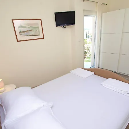 Apartment Marko-5 By Interhome